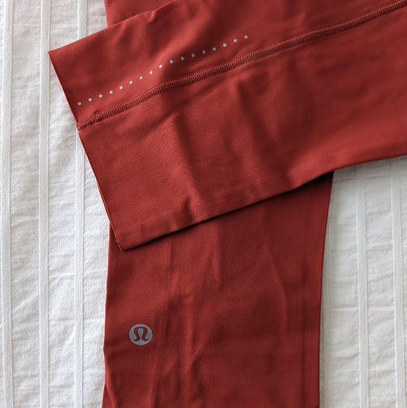 Lululemon Fast and Free Crop 19" - Picture 4 of 5